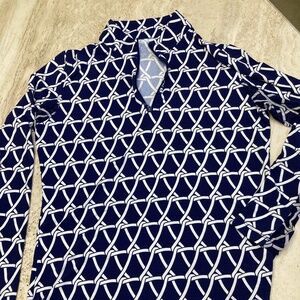 G Lifestyle Geometric White and Blue Long Sleeve Breathable 1/4 Zipper Golf Top